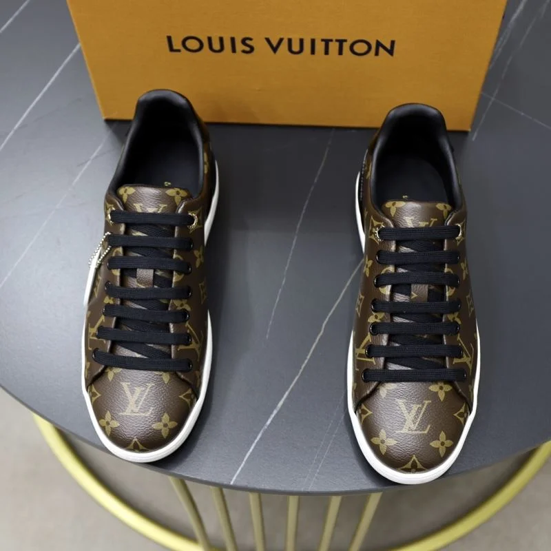 Durable Louis Vuitton Low Shoes 32924