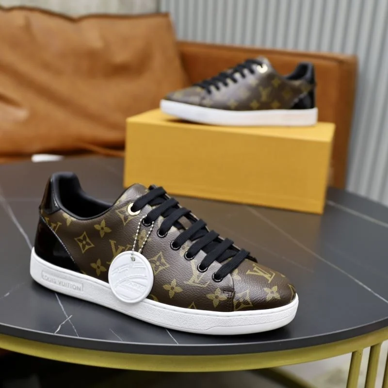 Durable Louis Vuitton Low Shoes 32924