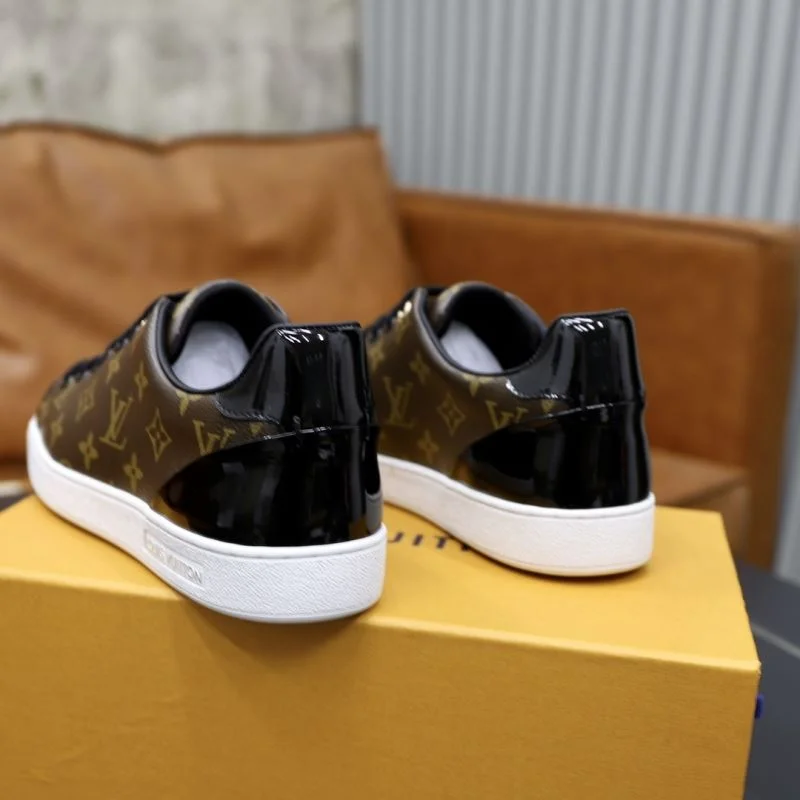 Durable Louis Vuitton Low Shoes 32924