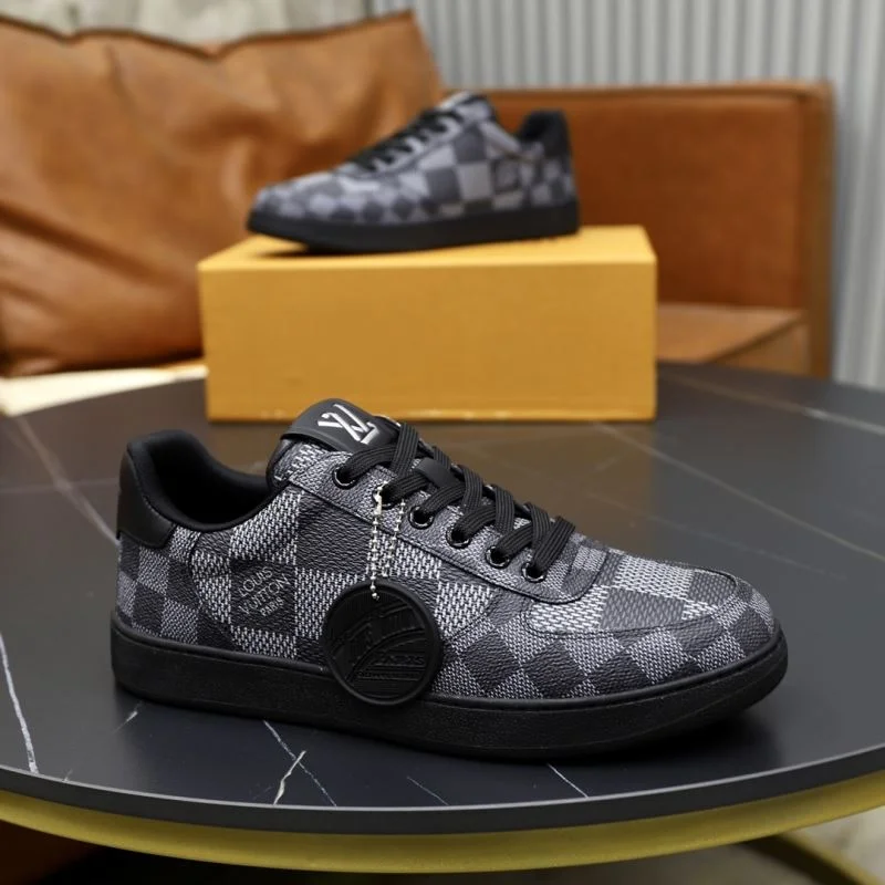 Original Louis Vuitton Low Shoes 32937