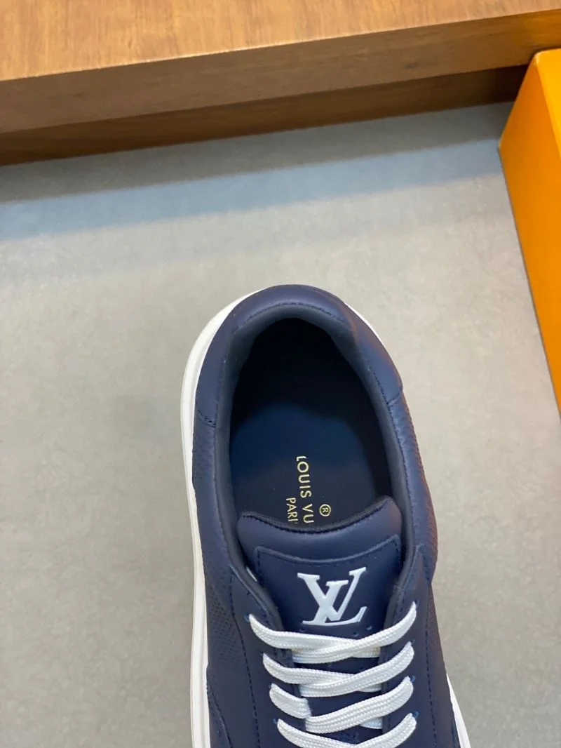 Breathable Louis Vuitton Low Shoes 32940
