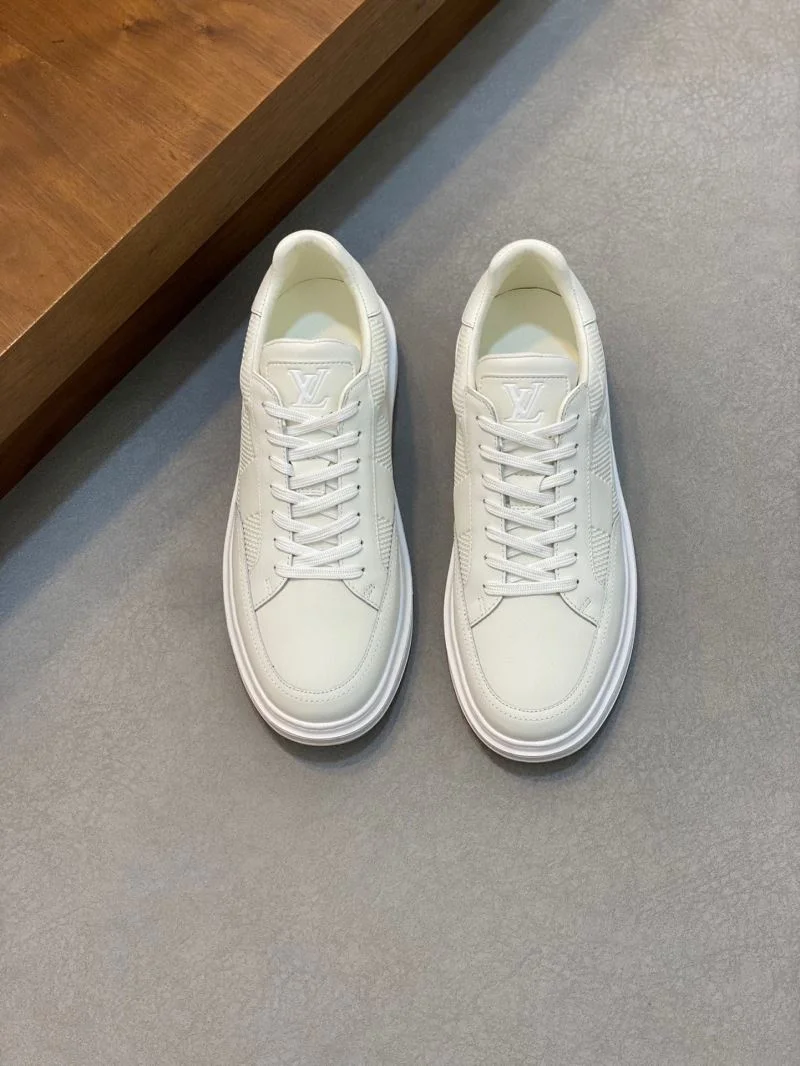 Louis Vuitton Low Shoes Compact 32923