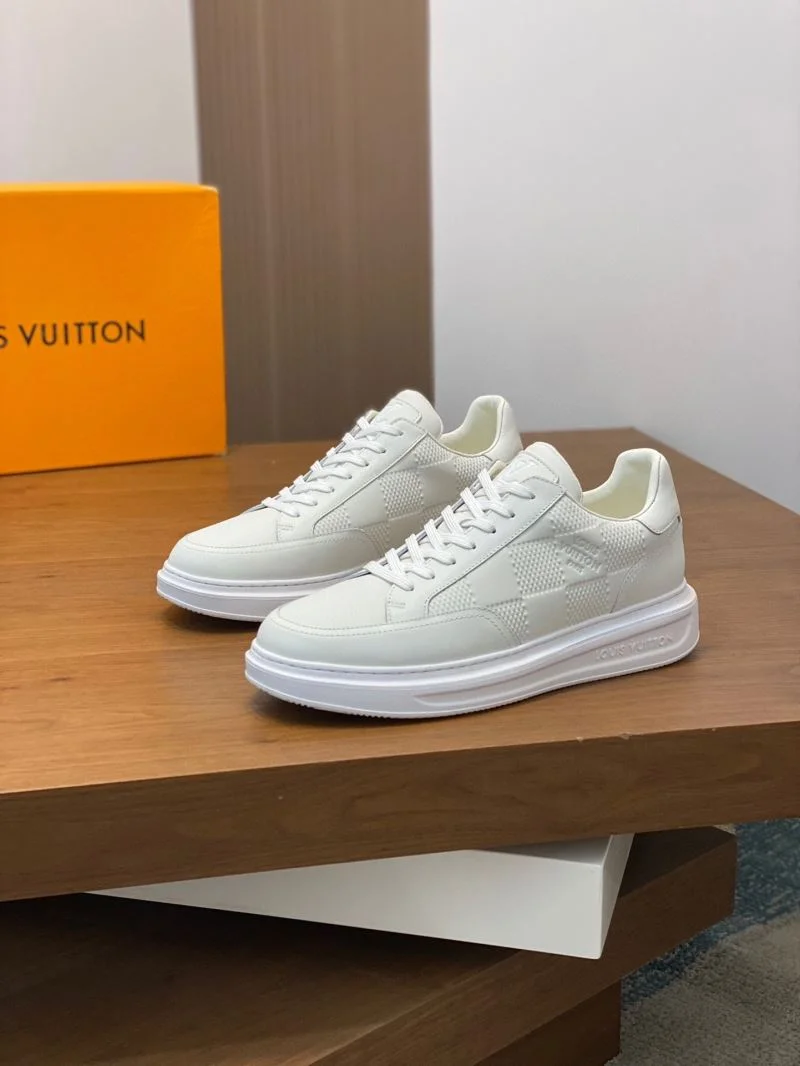 Louis Vuitton Low Shoes Compact 32923