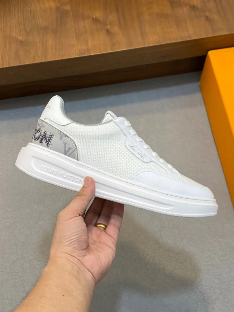 AllSeason Louis Vuitton Low Shoes 32931