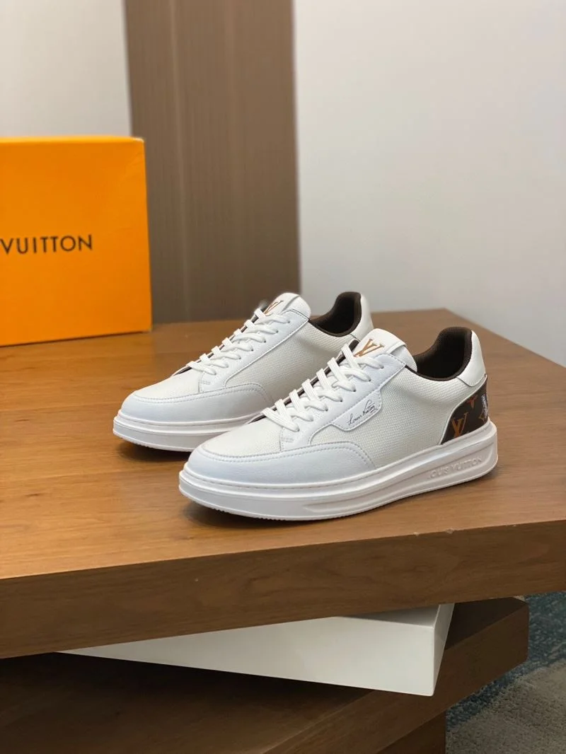 Louis Vuitton Low Shoes StreetReady 32932