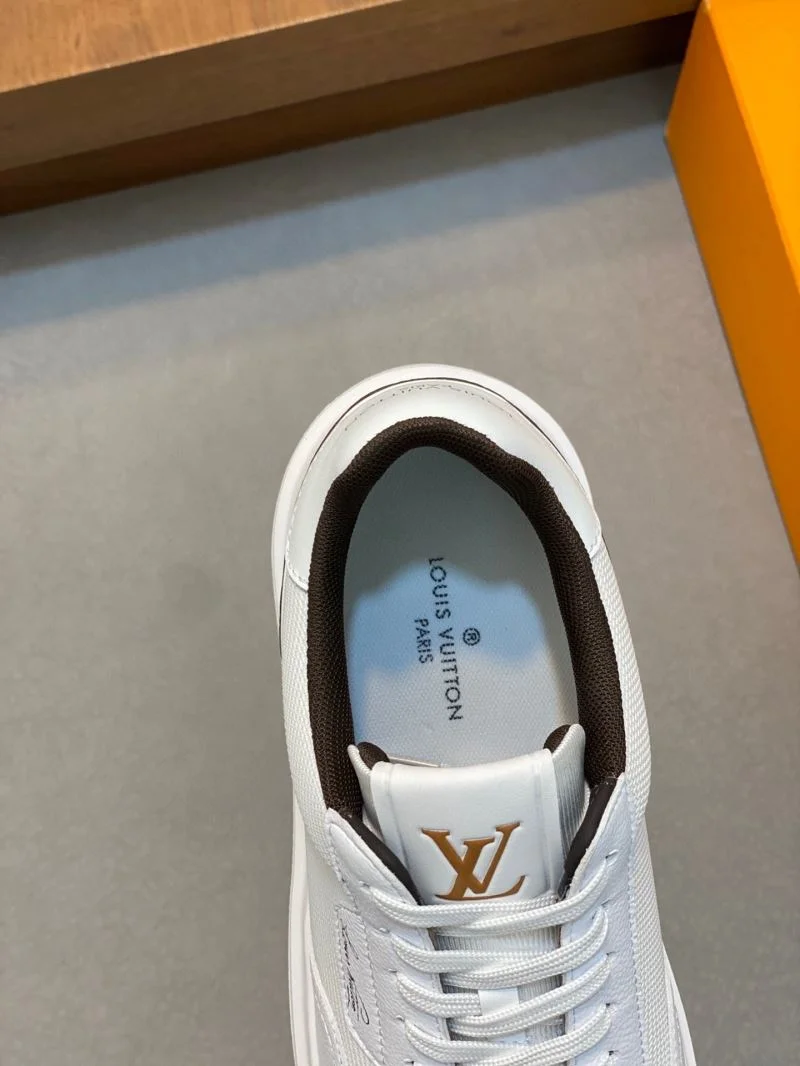 Louis Vuitton Low Shoes StreetReady 32932