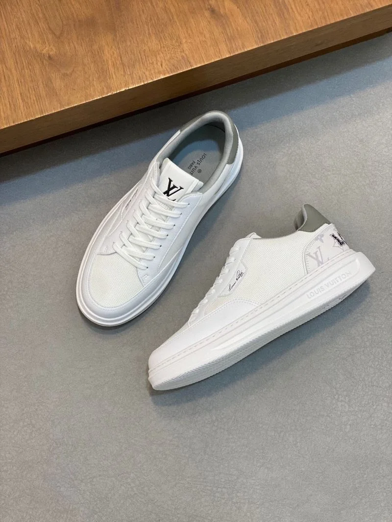 Fashionable Louis Vuitton Low Shoes 32929