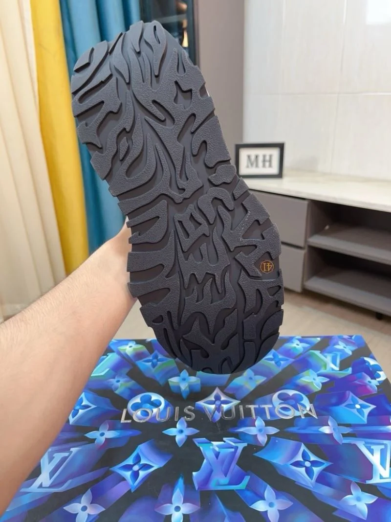 Reliable Louis Vuitton Low Shoes 32915