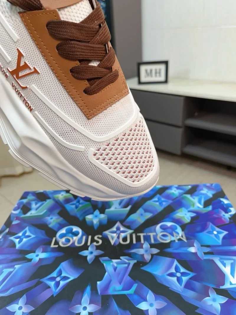 Durable Louis Vuitton Low Shoes 32909