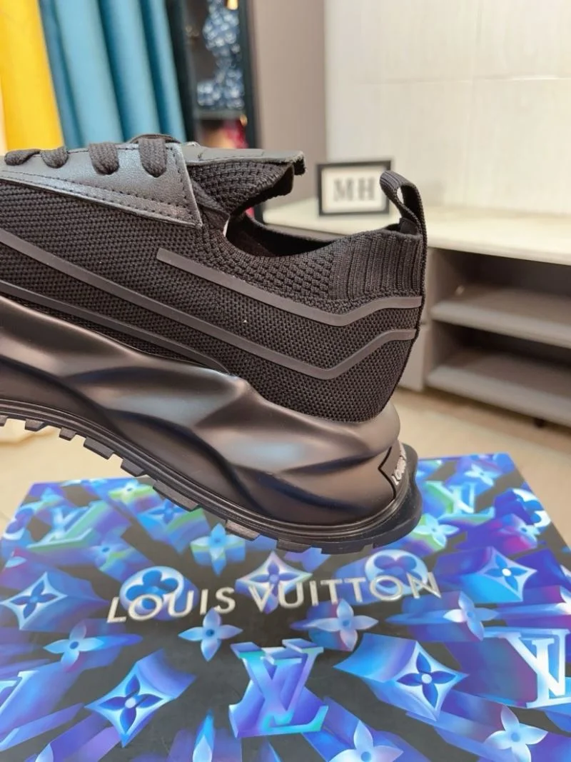 Louis Vuitton Low Shoes Packable 32921