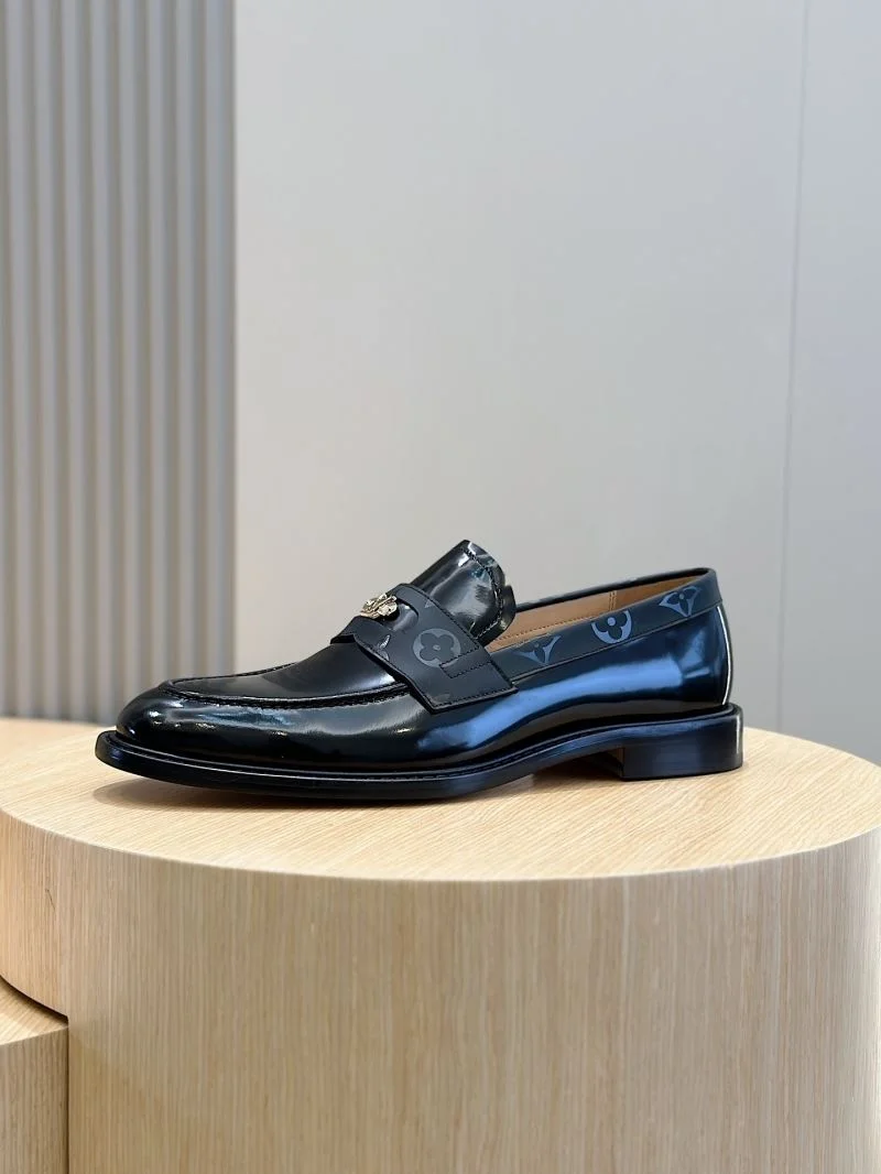 Upgraded Louis Vuitton Low Shoes 32912