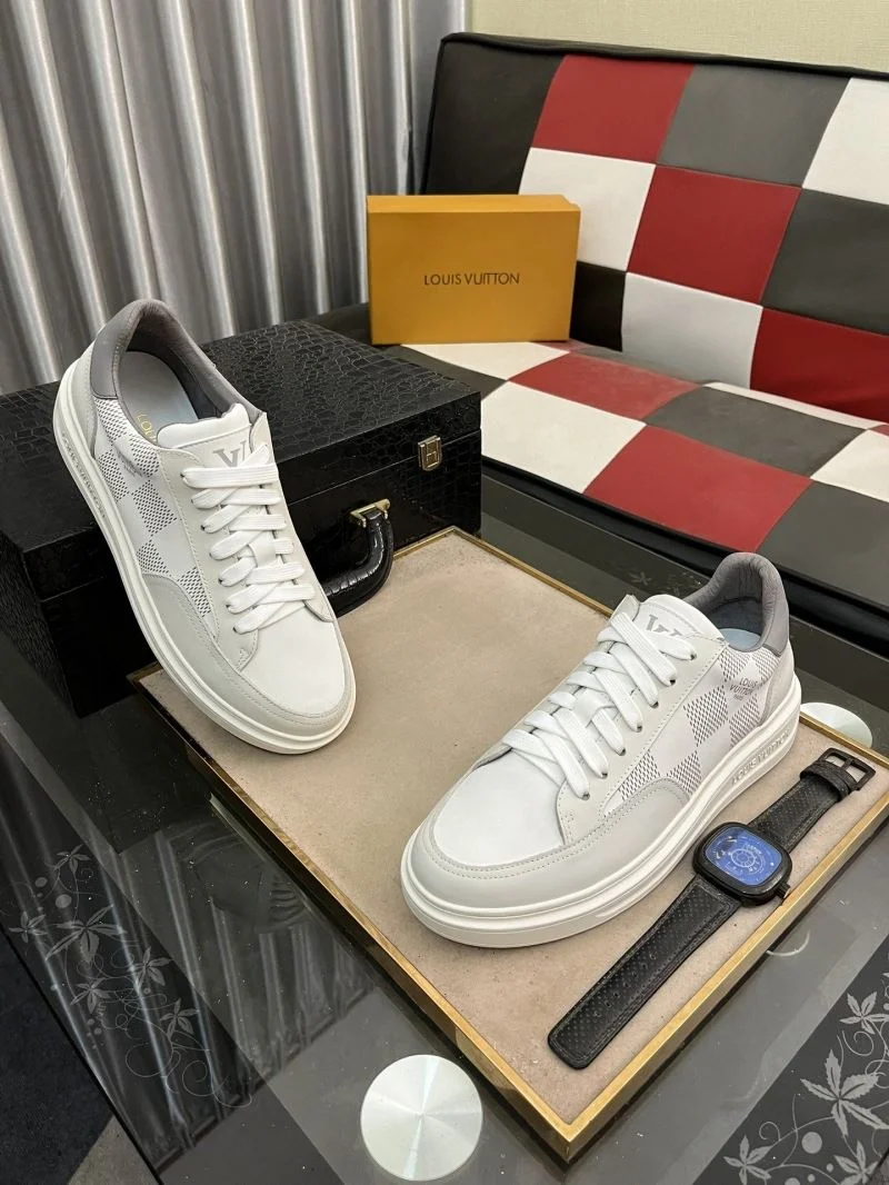 Louis Vuitton Low Shoes FreshLook 32904