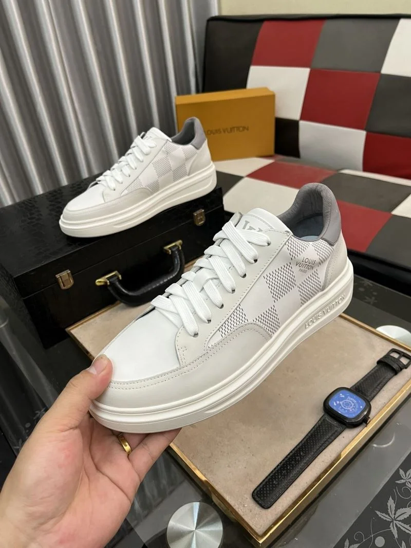 Louis Vuitton Low Shoes FreshLook 32904