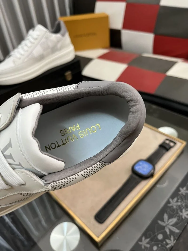 Louis Vuitton Low Shoes FreshLook 32904