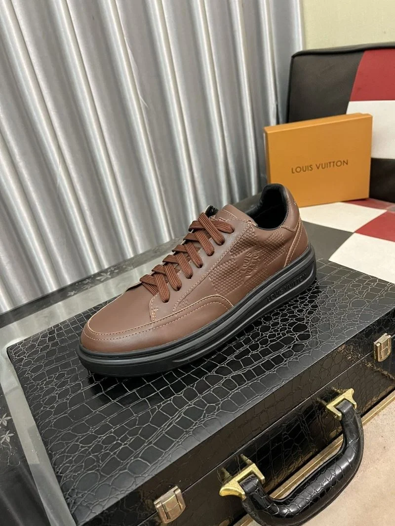 Louis Vuitton Low Shoes ModernLook 32900