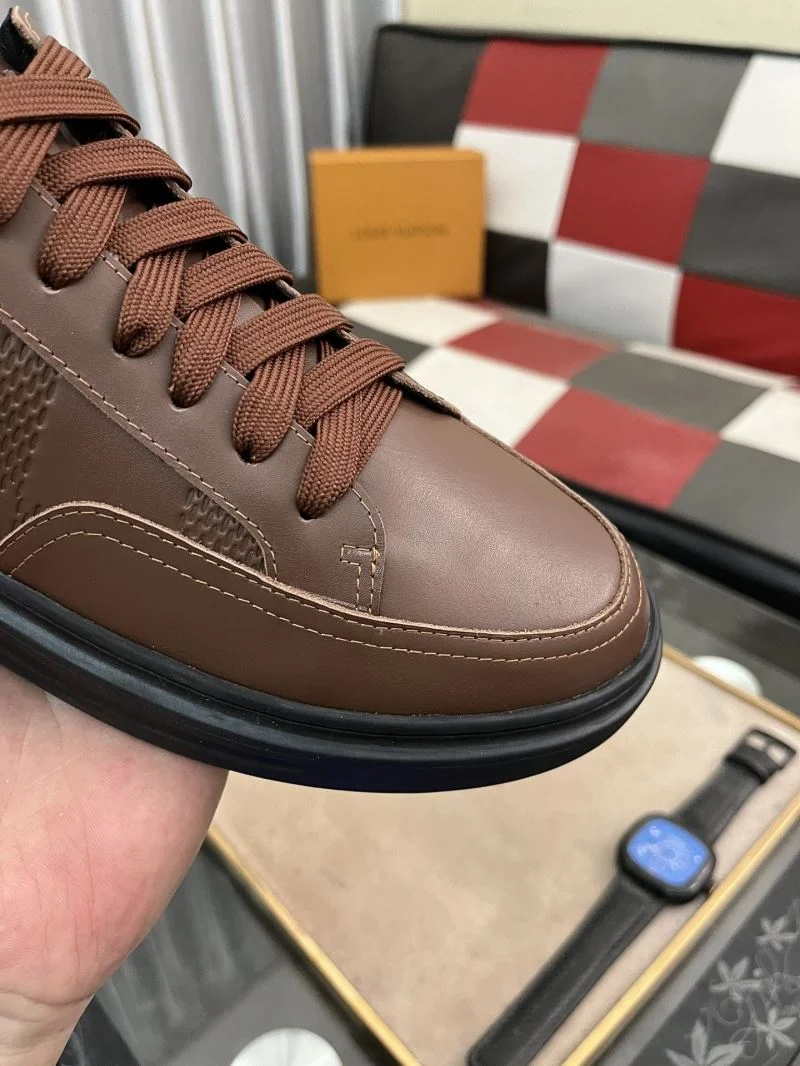 Louis Vuitton Low Shoes ModernLook 32900