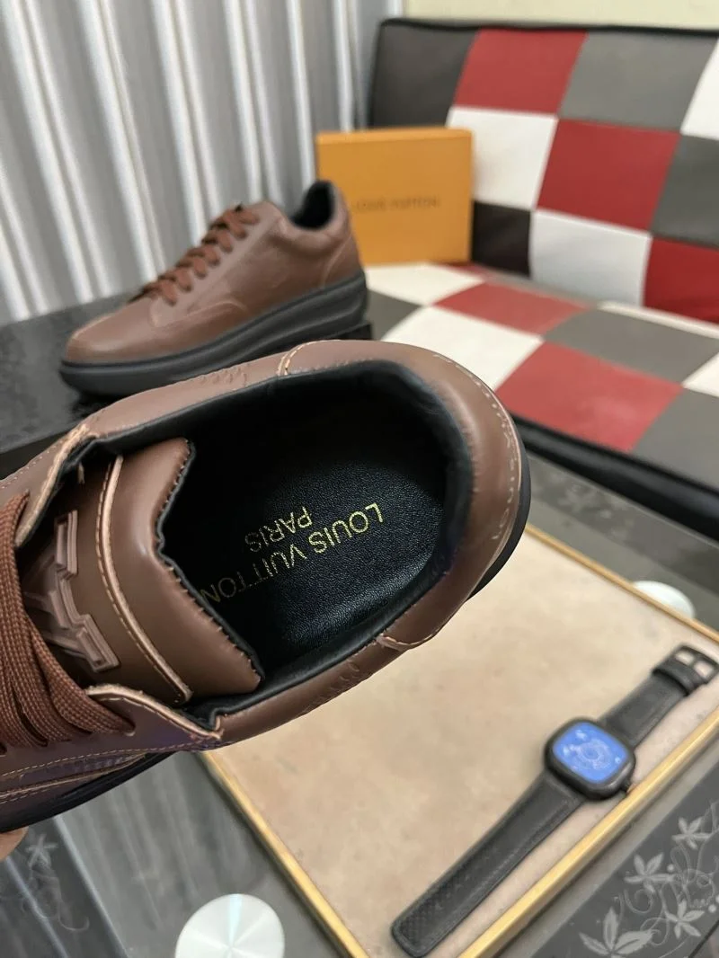 Louis Vuitton Low Shoes ModernLook 32900