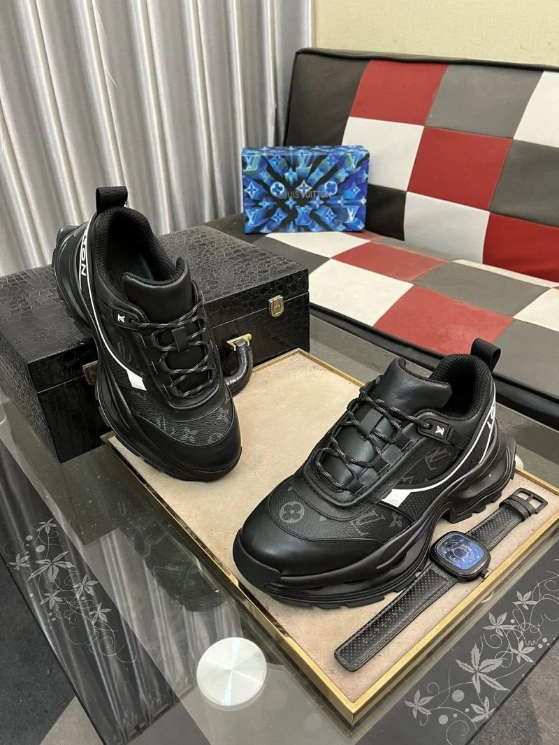 WaterResistant Louis Vuitton Low Shoes 32879