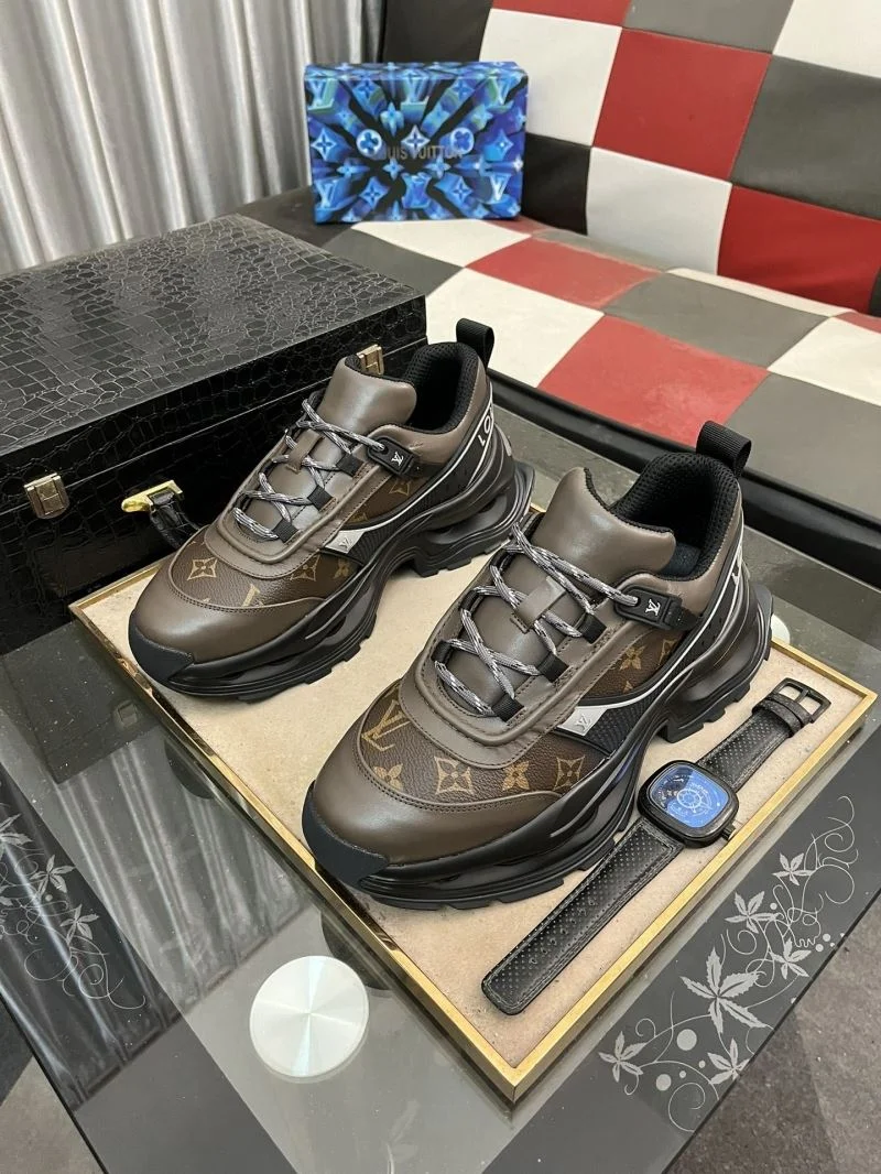 Sporty Louis Vuitton Low Shoes 32897