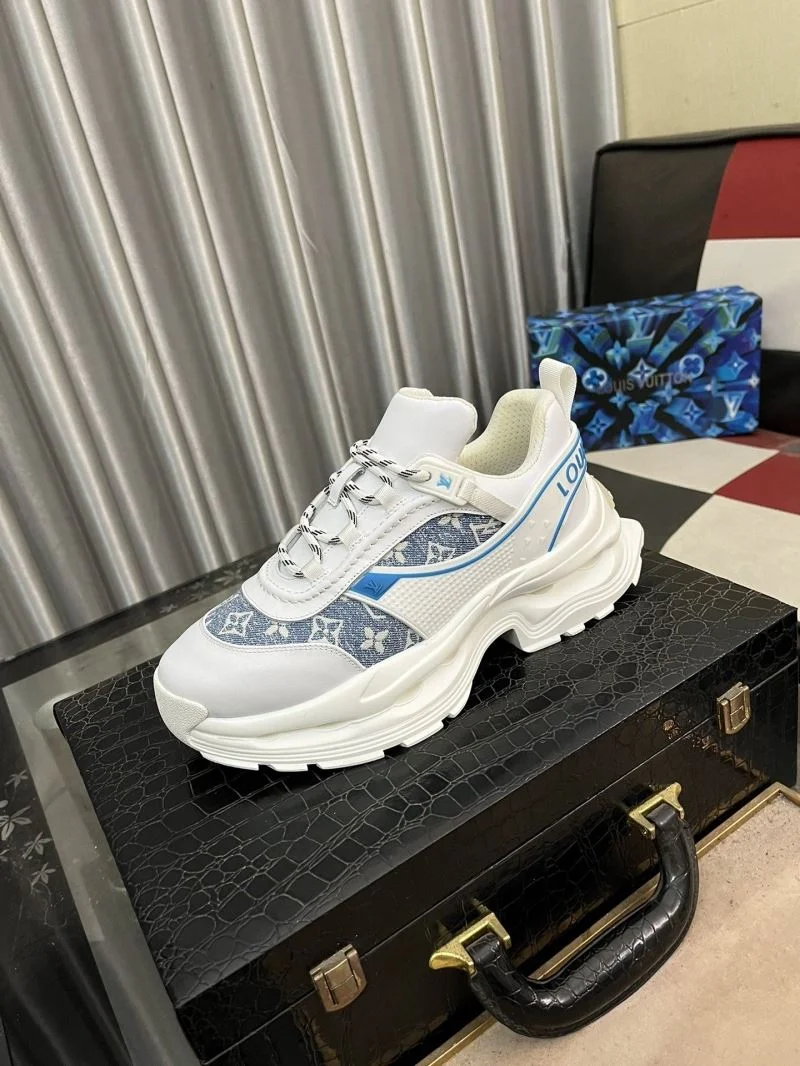 Louis Vuitton Low Shoes SmartChoice 32893