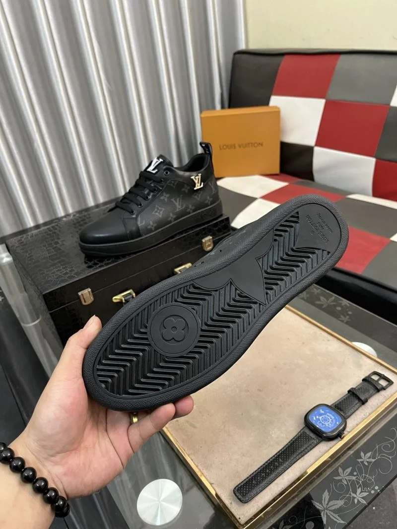 Louis Vuitton Low Shoes HighPerformance 32884
