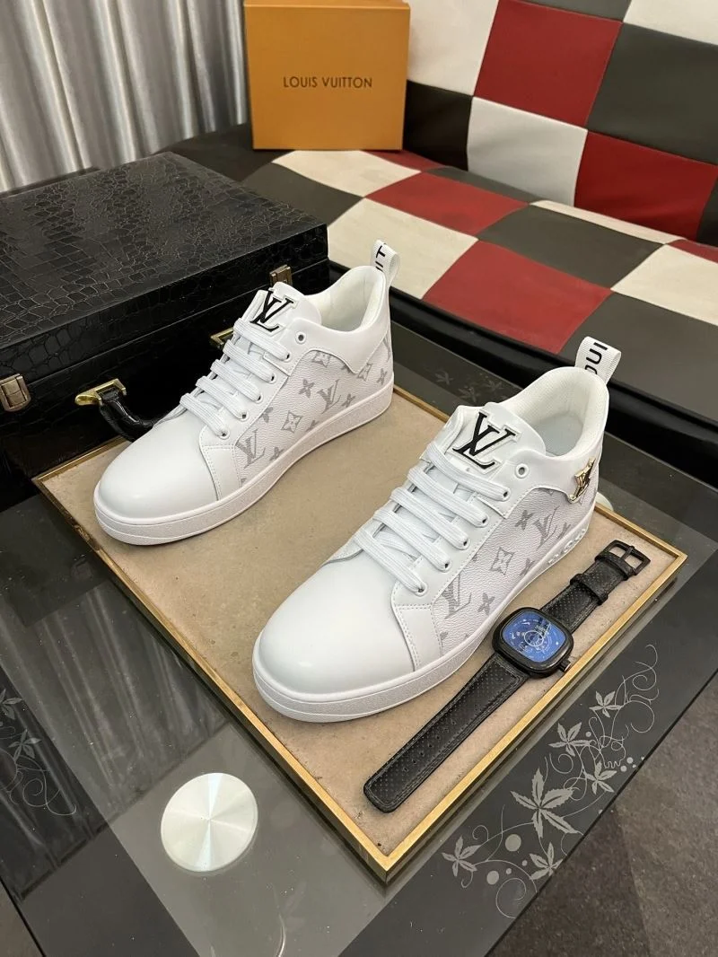 Louis Vuitton Low Shoes Stylish 32898