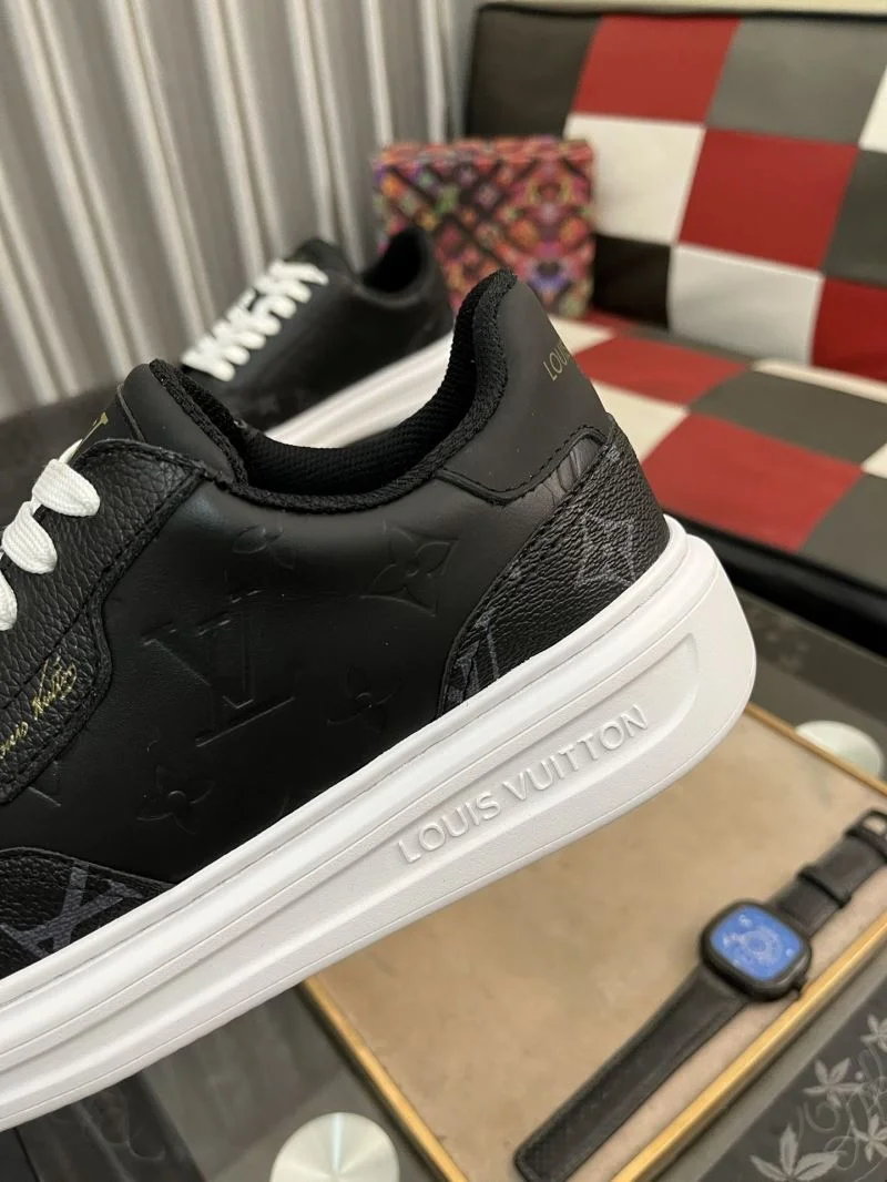 SmartChoice Louis Vuitton Low Shoes 32886