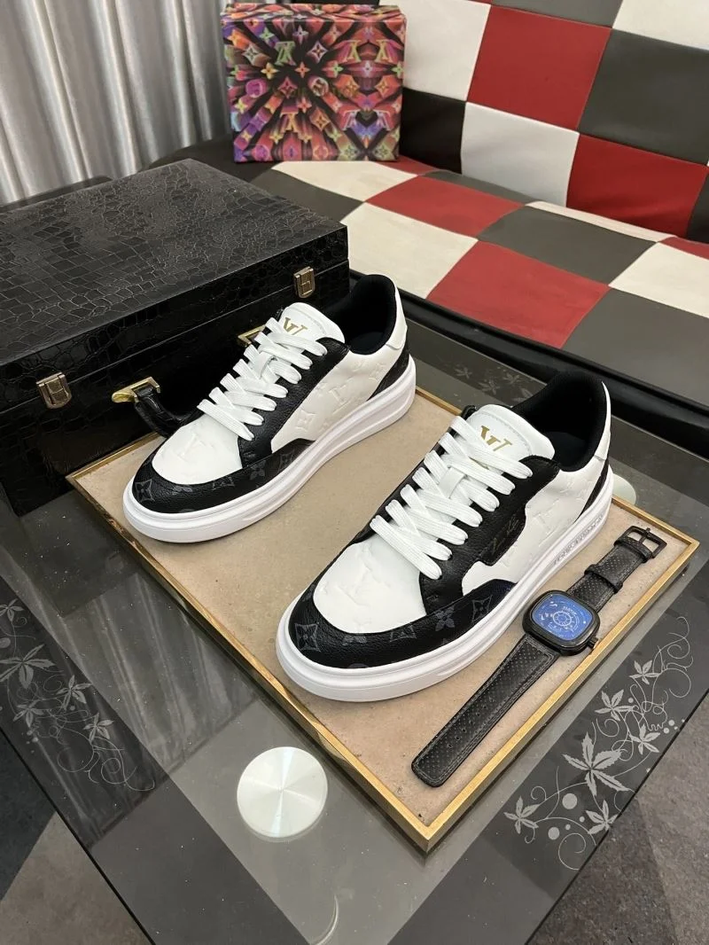 EyeCatching Louis Vuitton Low Shoes 32902
