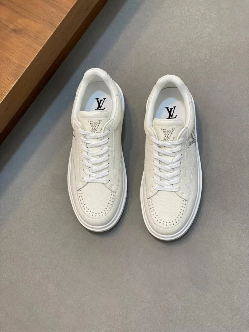 Louis Vuitton Low Shoes Unique 32874