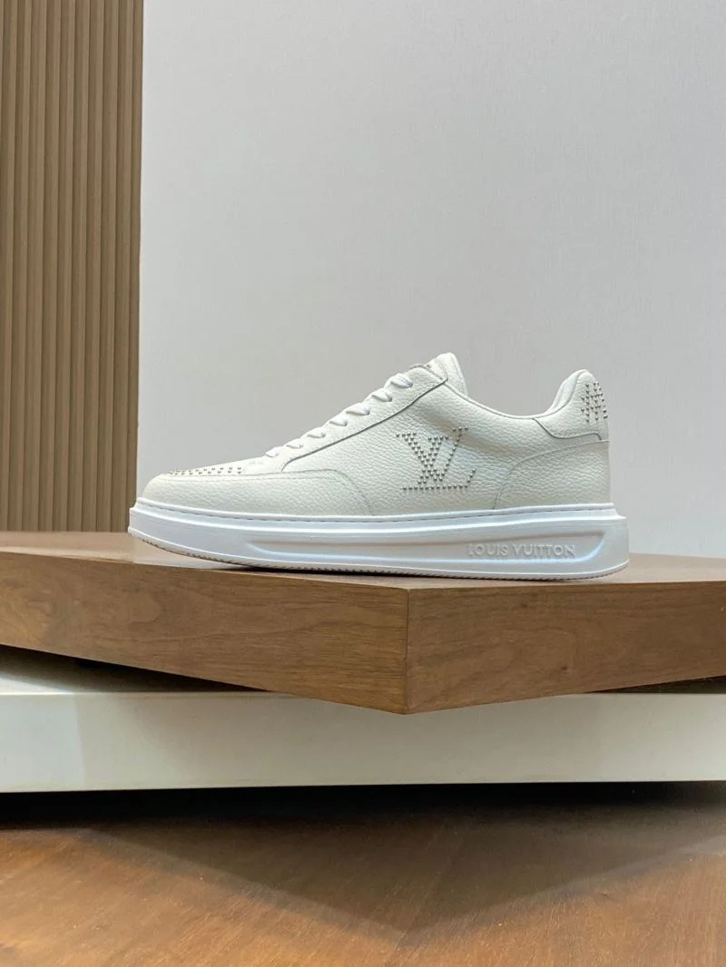 Louis Vuitton Low Shoes Unique 32874
