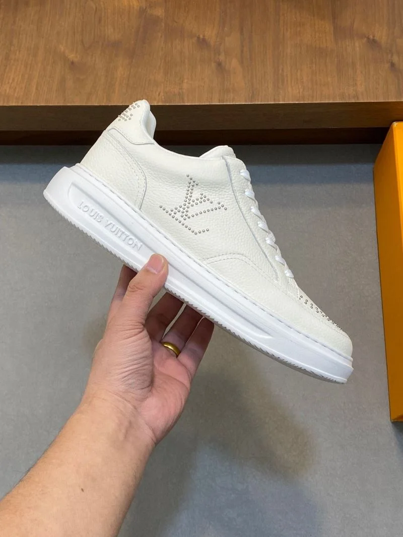 Louis Vuitton Low Shoes Unique 32874