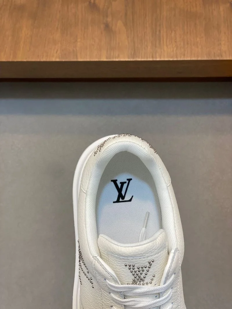 Louis Vuitton Low Shoes Unique 32874