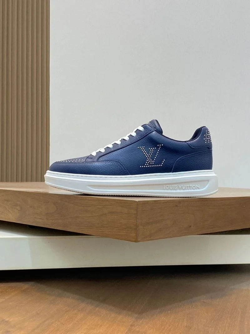 Louis Vuitton Low Shoes FashionForward 32899
