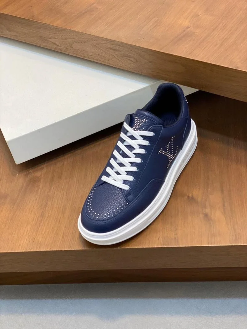 Louis Vuitton Low Shoes FashionForward 32899