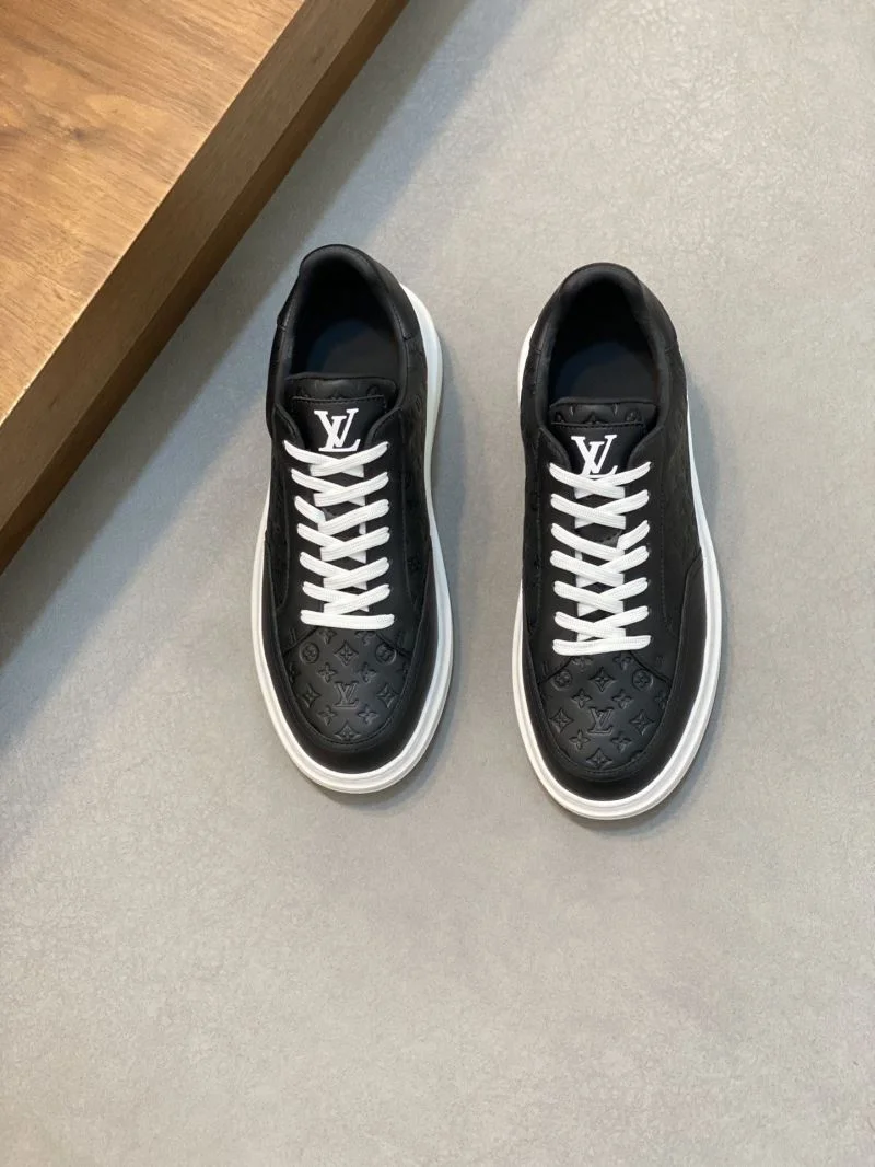 OnTrend Louis Vuitton Low Shoes 32889