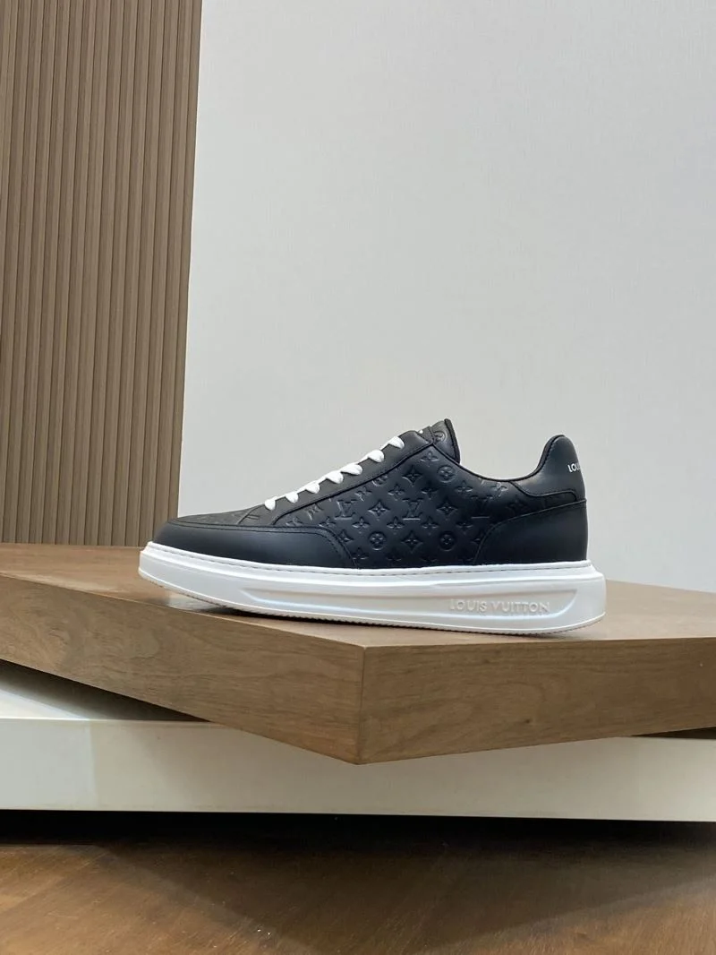 OnTrend Louis Vuitton Low Shoes 32889