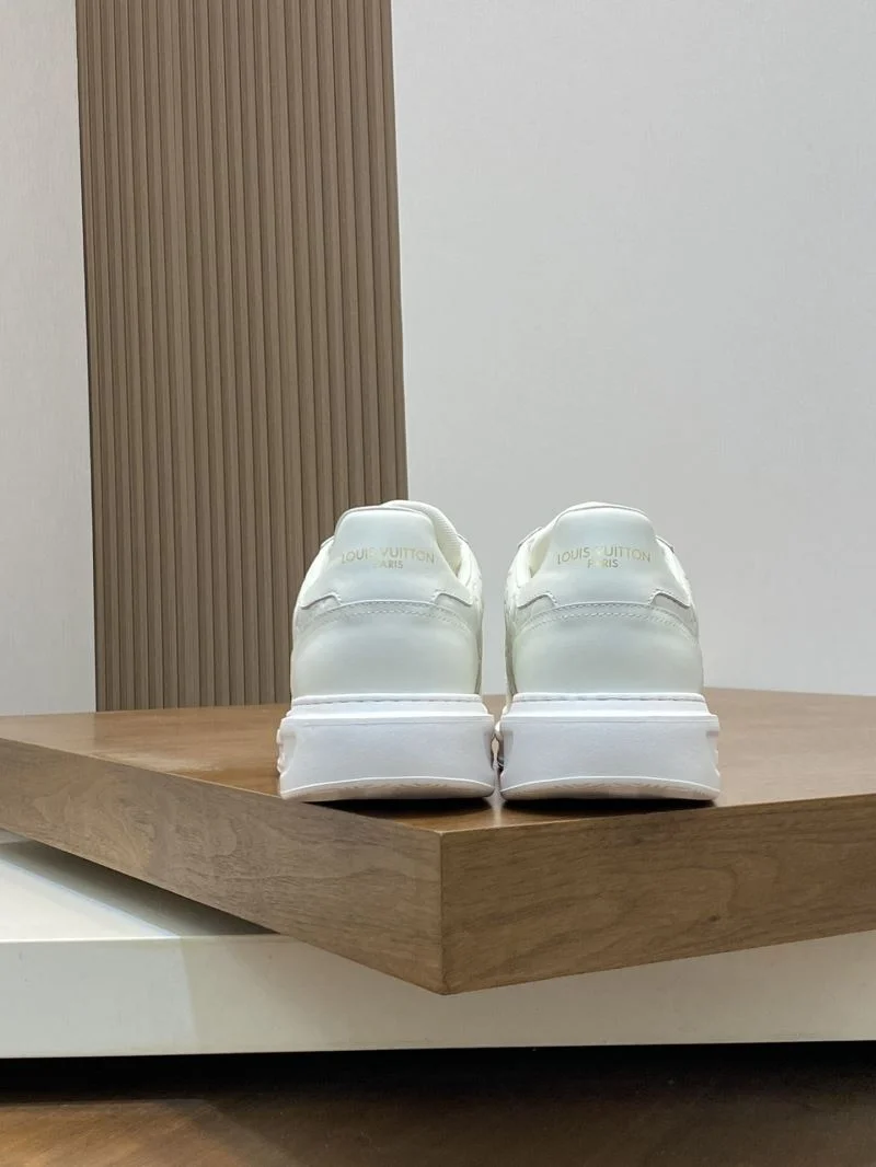 Louis Vuitton Low Shoes Efficient 32890