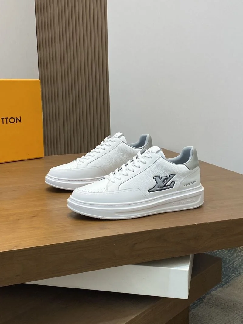 Durable Louis Vuitton Low Shoes 32873