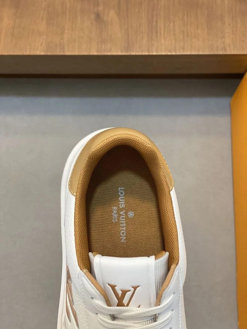 Louis Vuitton Low Shoes SmoothTexture 32875