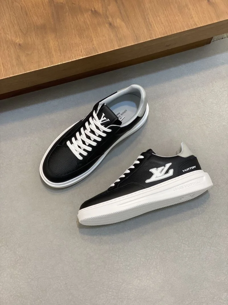 Popular Louis Vuitton Low Shoes 32872