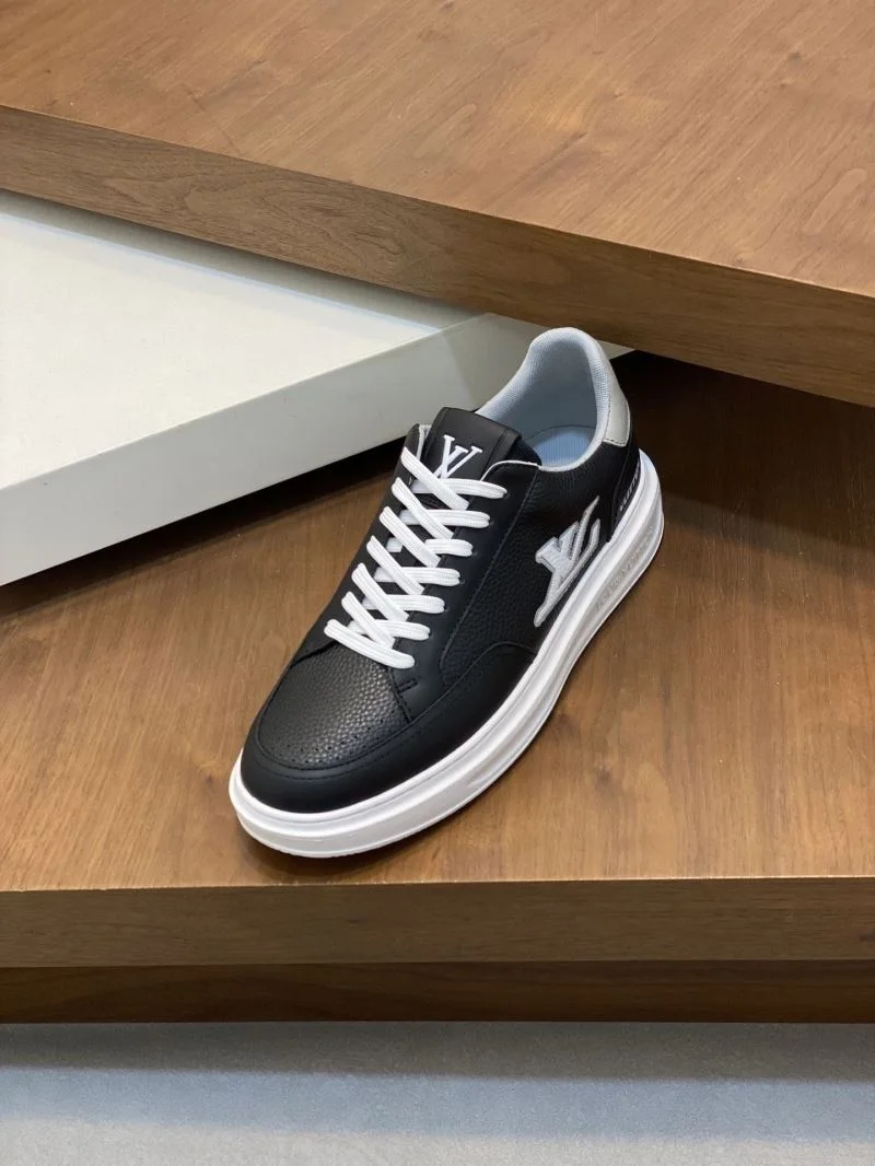 Popular Louis Vuitton Low Shoes 32872