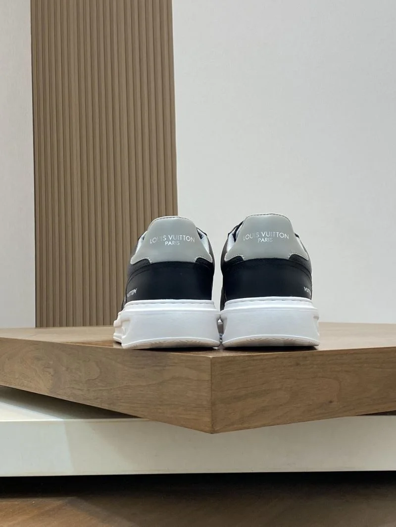 Popular Louis Vuitton Low Shoes 32872