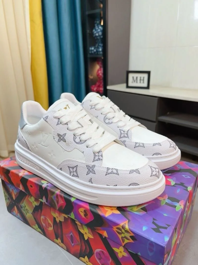 Louis Vuitton Low Shoes Neat 32866
