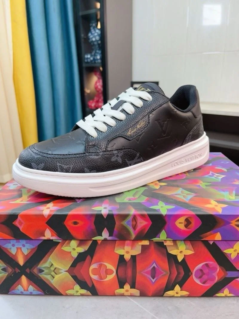 Premium Louis Vuitton Low Shoes 32865