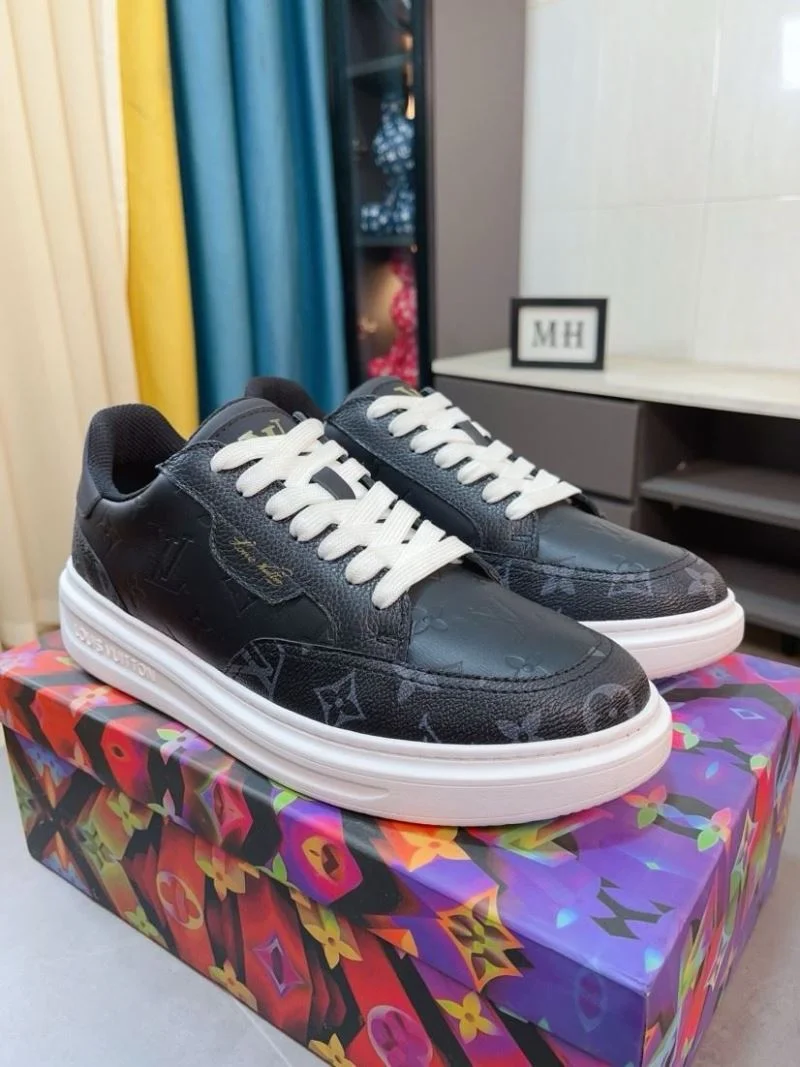 Premium Louis Vuitton Low Shoes 32865