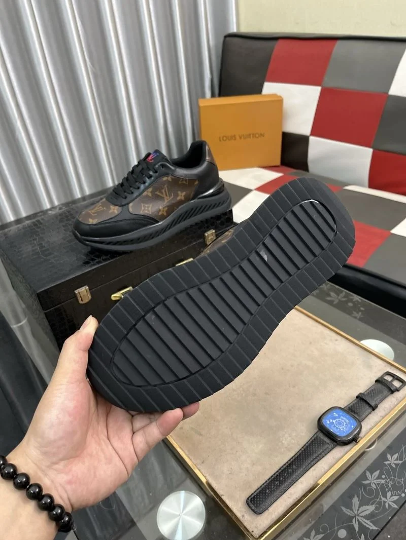 Durable Louis Vuitton Low Shoes 32864