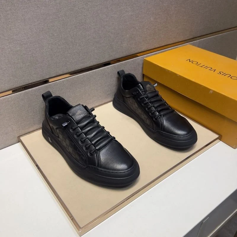 Trendy Louis Vuitton Low Shoes 32846