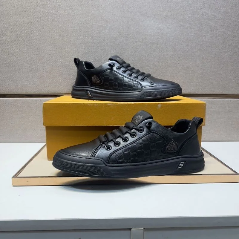 Trendy Louis Vuitton Low Shoes 32846