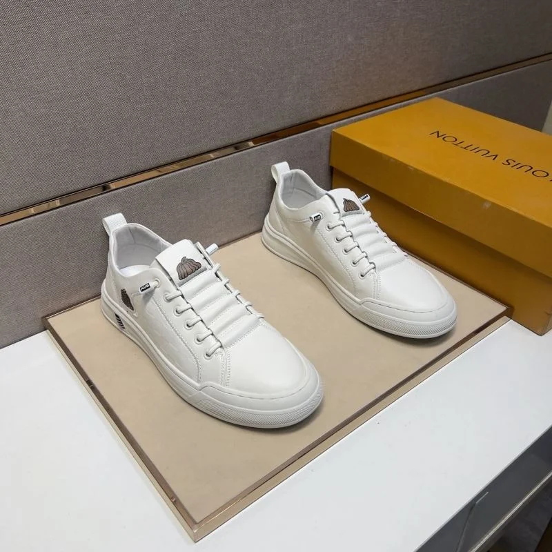 Comfortable Louis Vuitton Low Shoes 32848