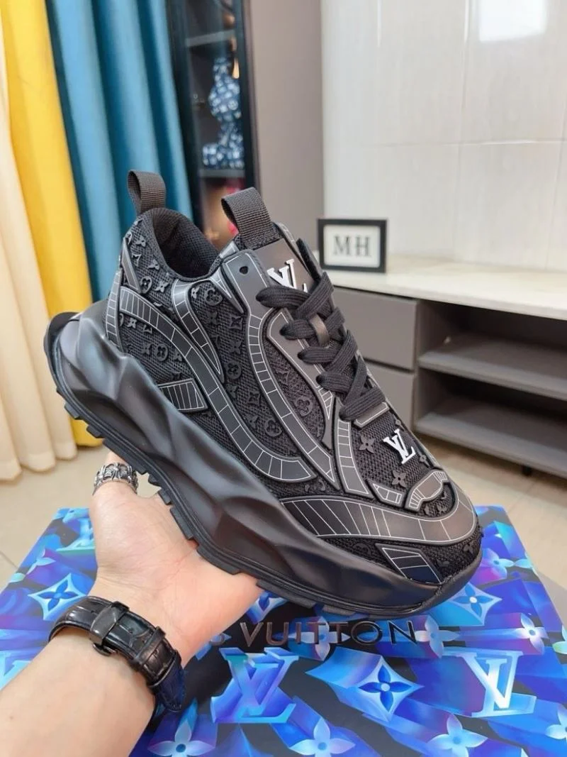 Breathable Louis Vuitton Low Shoes 32851